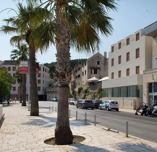 アパート Toni Delux