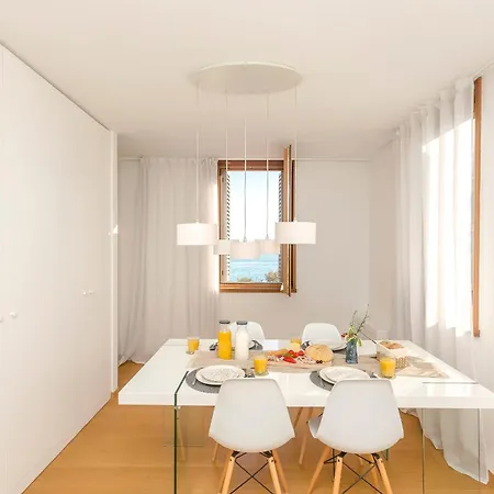 Toni Delux דירה *